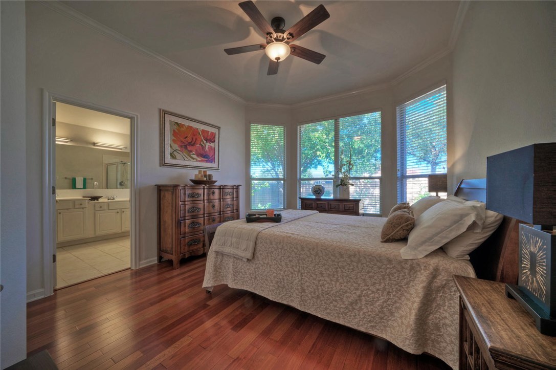 1804 Montana Sky Drive , Austin, TX, 78727 | 8688816 | Realty Texas LLC