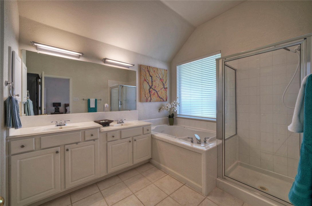 1804 Montana Sky Drive , Austin, TX, 78727 | 8688816 | Realty Texas LLC