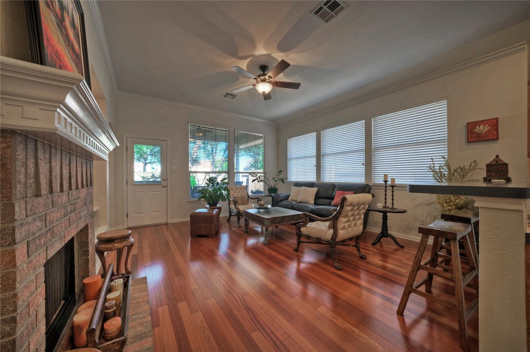 1804 Montana Sky Drive , Austin, TX, 78727 | 8688816 | Realty Texas LLC