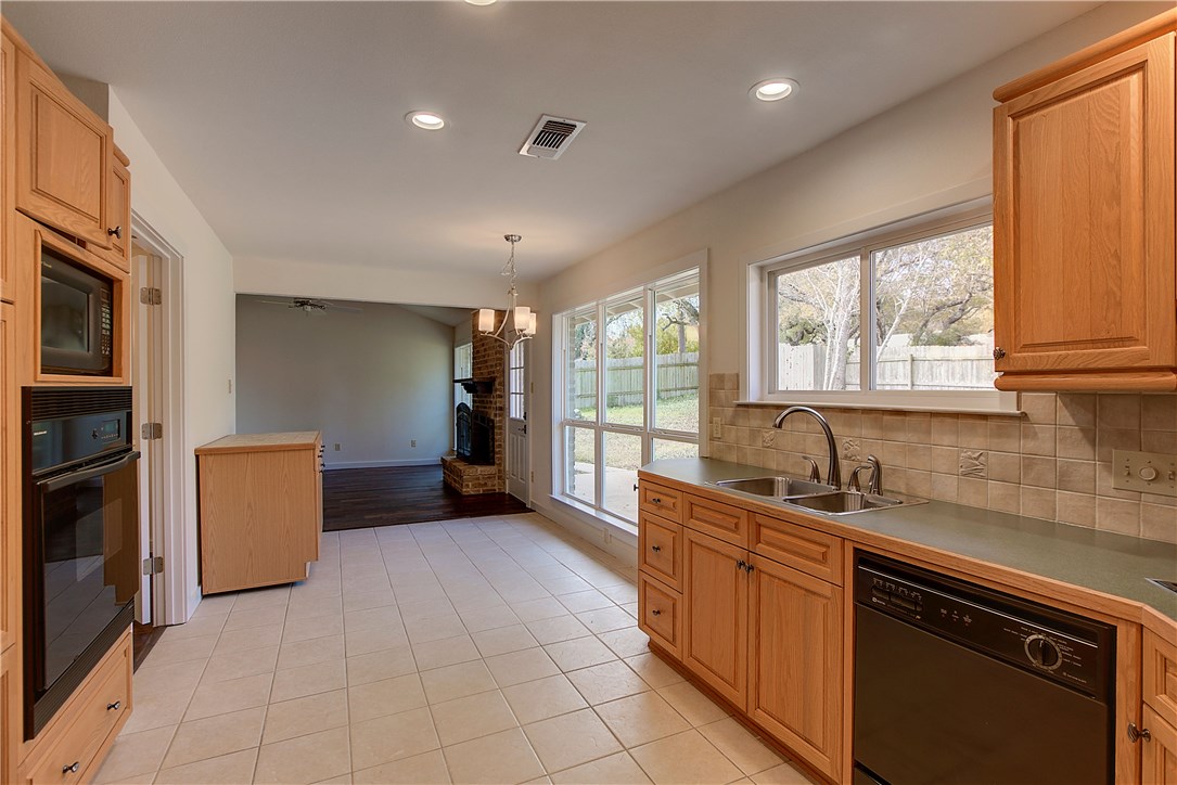11912 Rennalee Loop , Austin, TX, 78753 | 3866953 | Realty Texas LLC