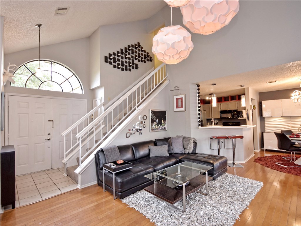 8400 Siskin Cove , Austin, TX, 78745 | 9029933 | Realty Texas LLC