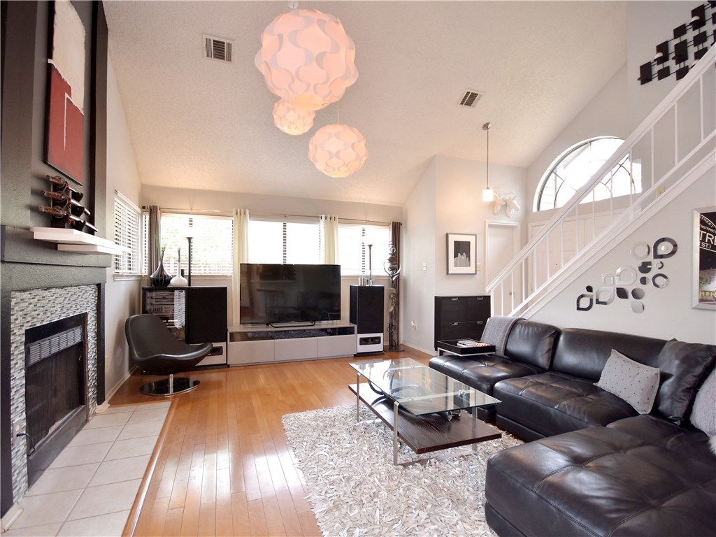 8400 Siskin Cove , Austin, TX, 78745 | 9029933 | Realty Texas LLC