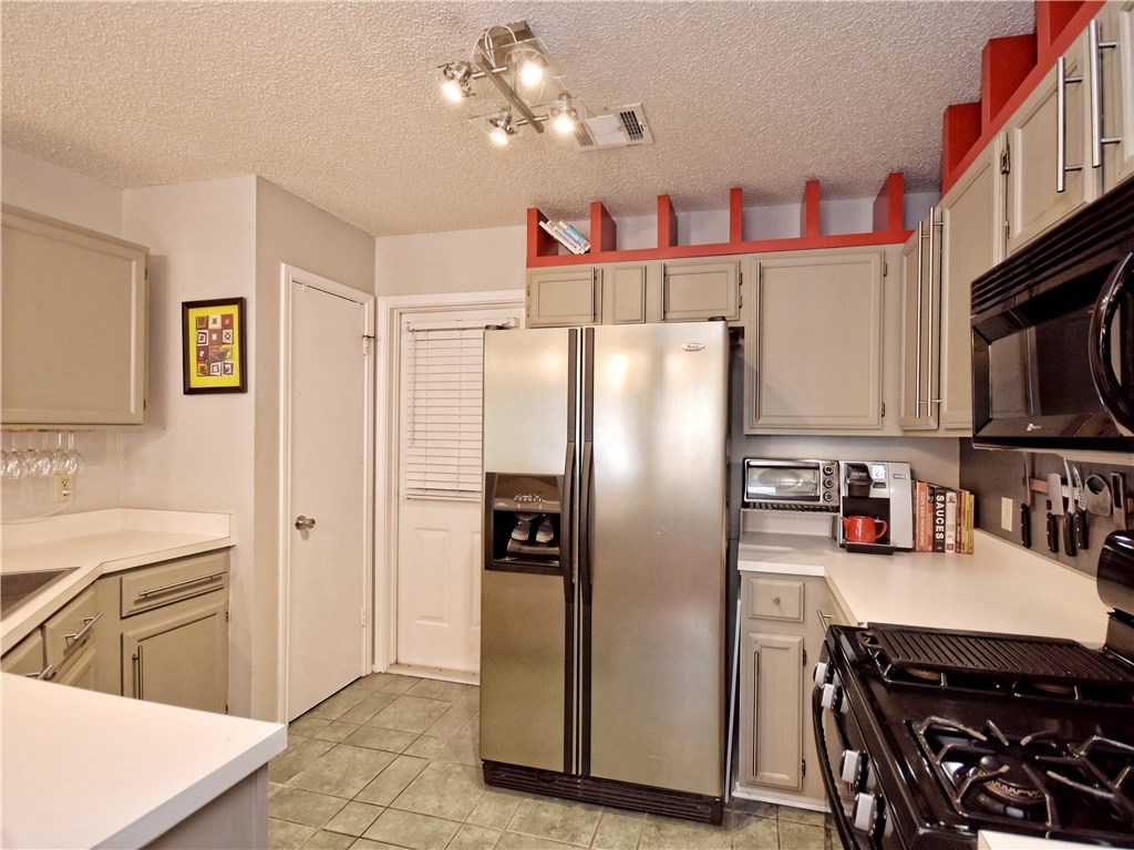 8400 Siskin Cove , Austin, TX, 78745 | 9029933 | Realty Texas LLC