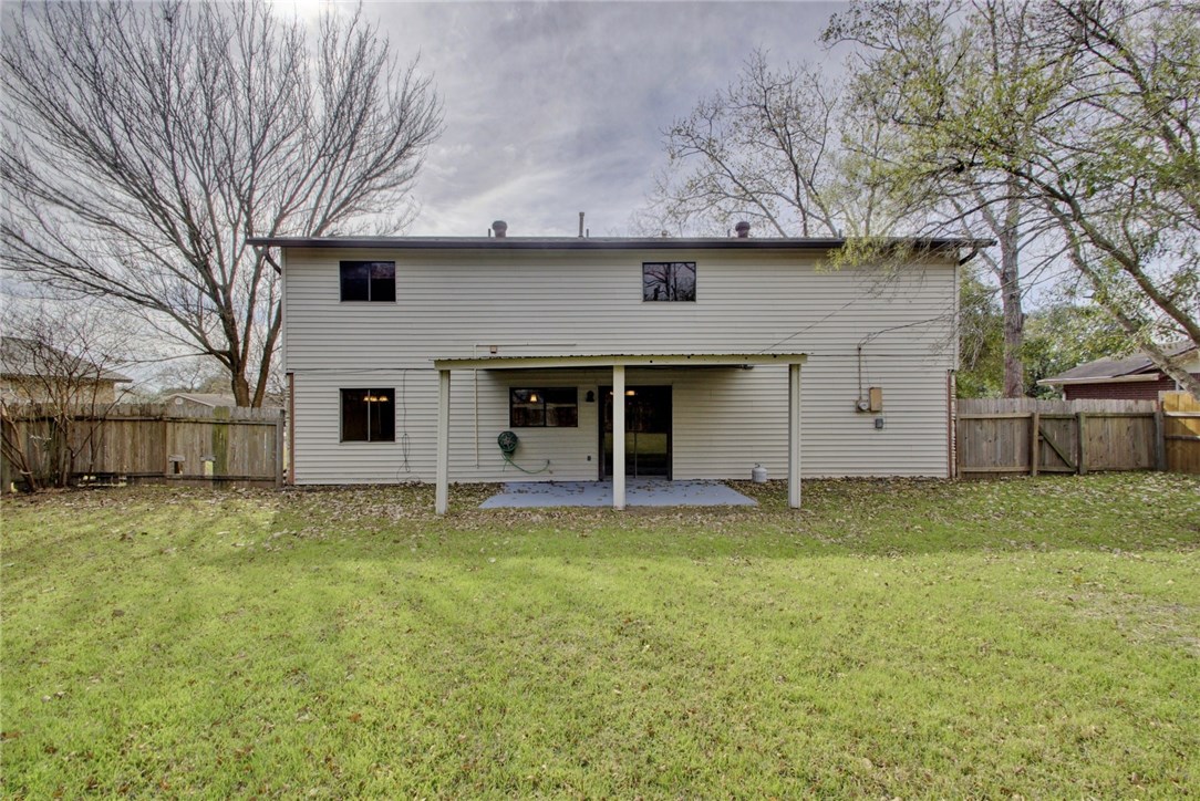 2104 Donna Drive , Taylor, TX, 76574 | 2199026 | Realty Texas LLC