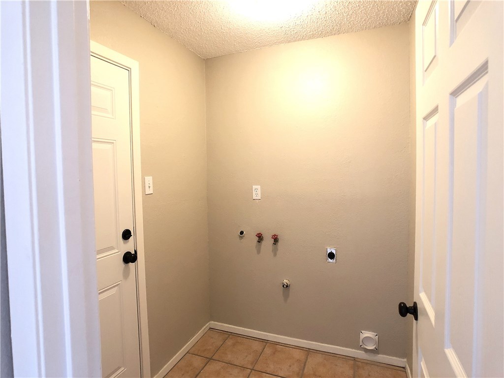 3714 Grassmere Drive , Corpus Christi, TX, 78415 | 336707 | Realty Texas LLC