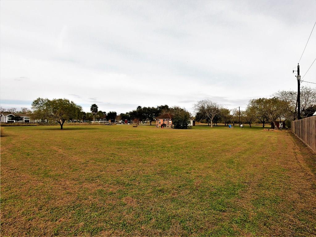 9058 CR 491 , Mathis, TX, 78368 | 337590 | Realty Texas LLC