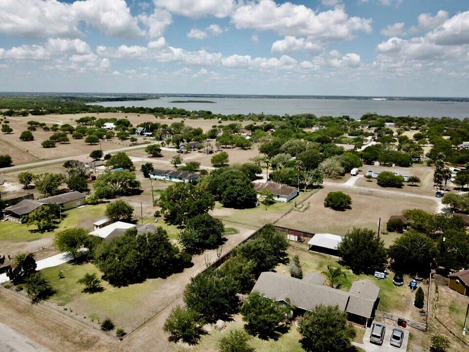 9058 CR 491 , Mathis, TX, 78368 | 337590 | Realty Texas LLC