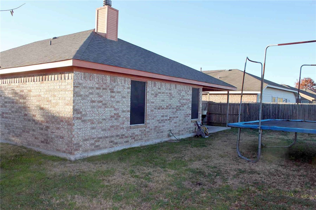 2432 Blue Sky Lane , Lockhart, TX, 78644 | 6251648 | Realty Texas LLC
