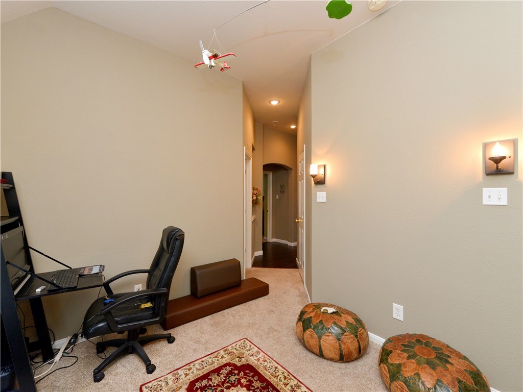 13420 Snowfall , Austin, TX, 78727 | 9846256 | Realty Texas LLC
