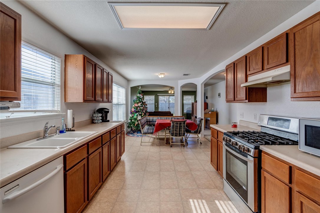 308 Paige Bend , Hutto, TX, 78634 | 3478264 | Realty Texas LLC