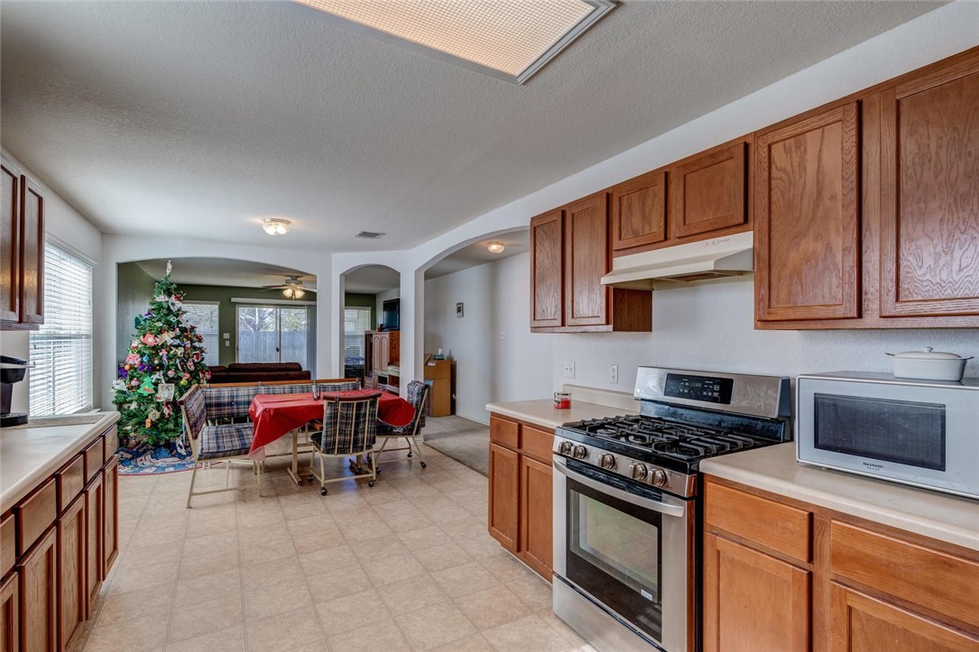308 Paige Bend , Hutto, TX, 78634 | 3478264 | Realty Texas LLC