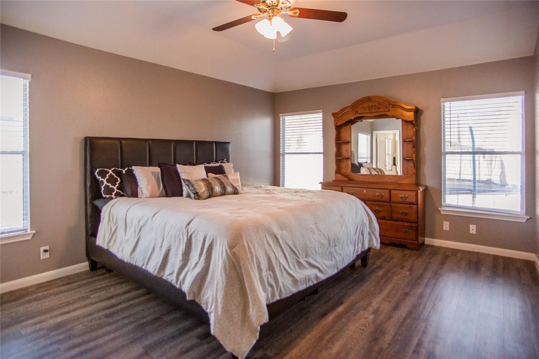 561 Keystone Loop , Kyle, TX, 78640 | 5198356 | Realty Texas LLC
