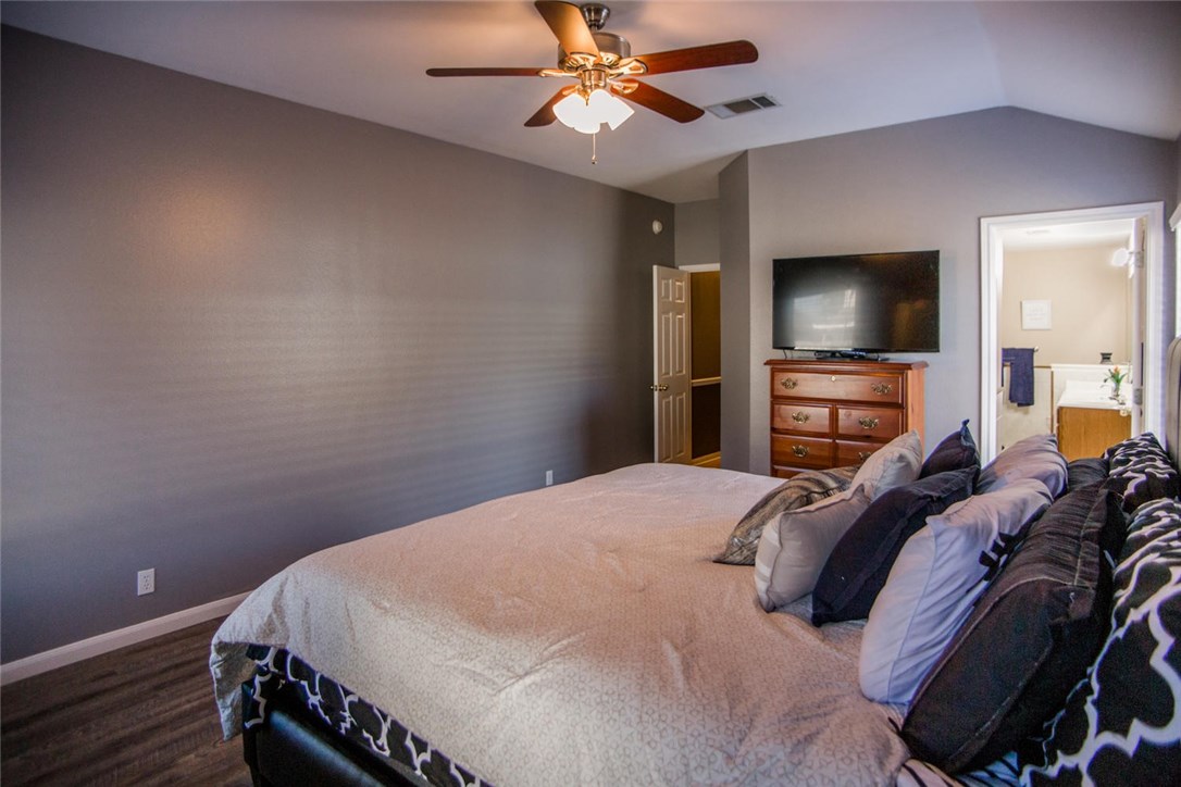 561 Keystone Loop , Kyle, TX, 78640 | 5198356 | Realty Texas LLC