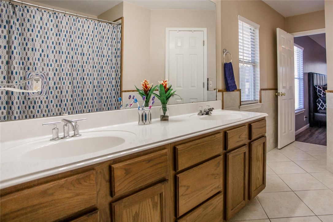 561 Keystone Loop , Kyle, TX, 78640 | 5198356 | Realty Texas LLC