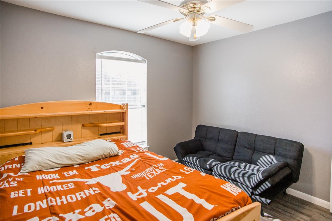 561 Keystone Loop , Kyle, TX, 78640 | 5198356 | Realty Texas LLC