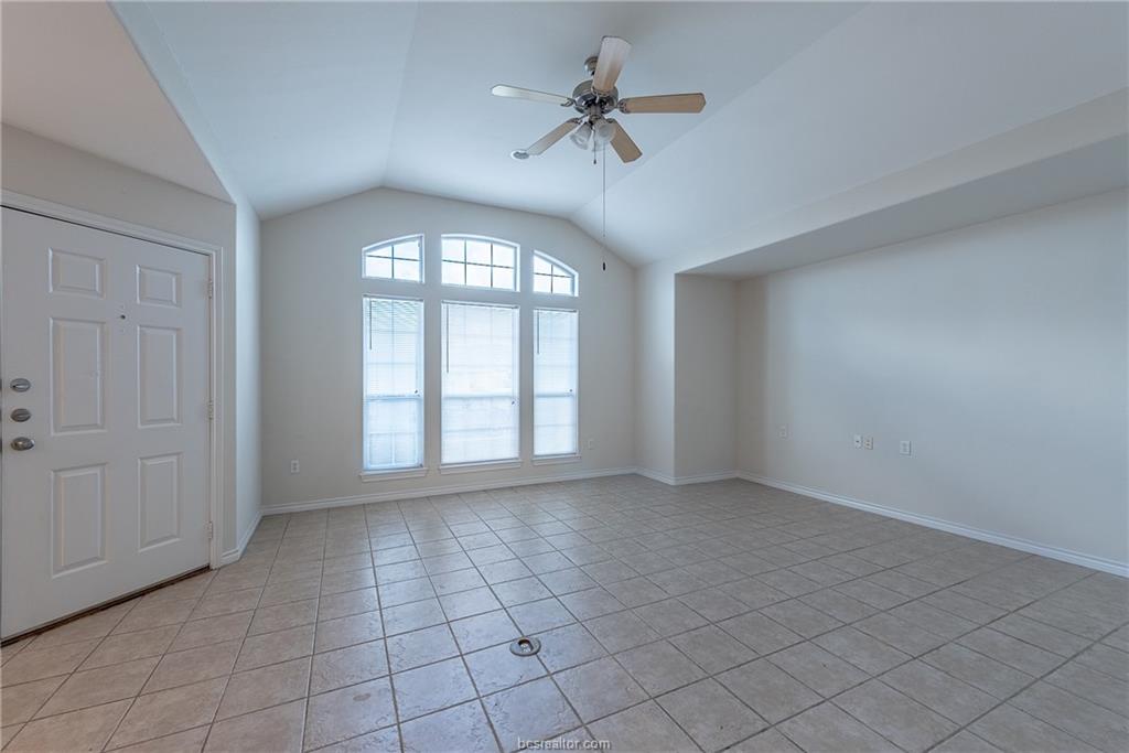 1006 Crepe Myrtle , College Station, TX, 77845 | 18019085 | Realty Texas LLC