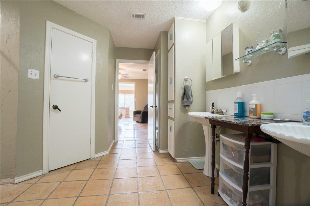 3607 Piute Trail , Austin, TX, 78739 | 7311740 | Realty Texas LLC