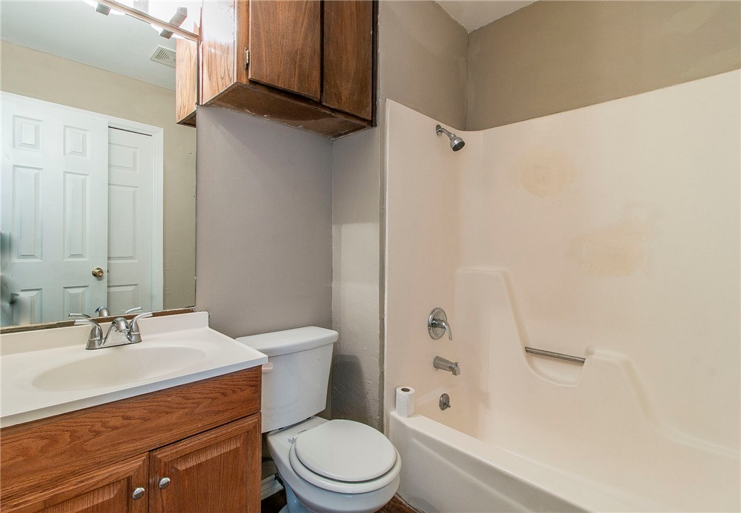 304 W William Cannon Drive A , Austin, TX, 78745 | 8714461 | Realty Texas LLC