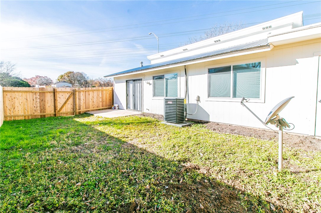 304 W William Cannon Drive A , Austin, TX, 78745 | 8714461 | Realty Texas LLC