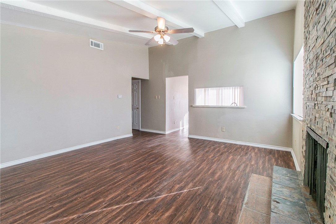304 W William Cannon Drive A , Austin, TX, 78745 | 8714461 | Realty Texas LLC