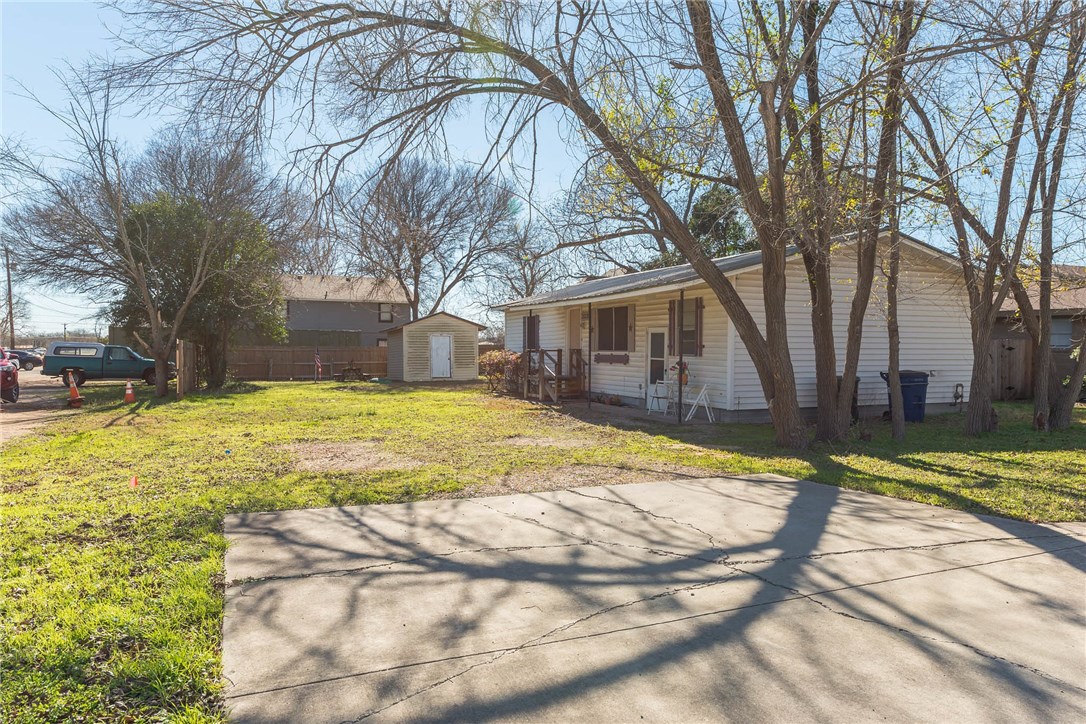 203 Taylor Street , Hutto, TX, 78634 | 5037236 | Realty Texas LLC