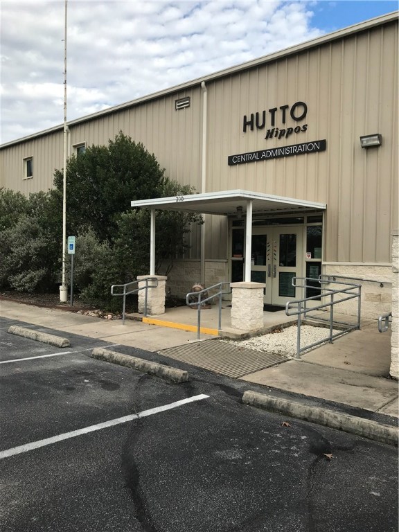 203 Taylor Street , Hutto, TX, 78634 | 5037236 | Realty Texas LLC