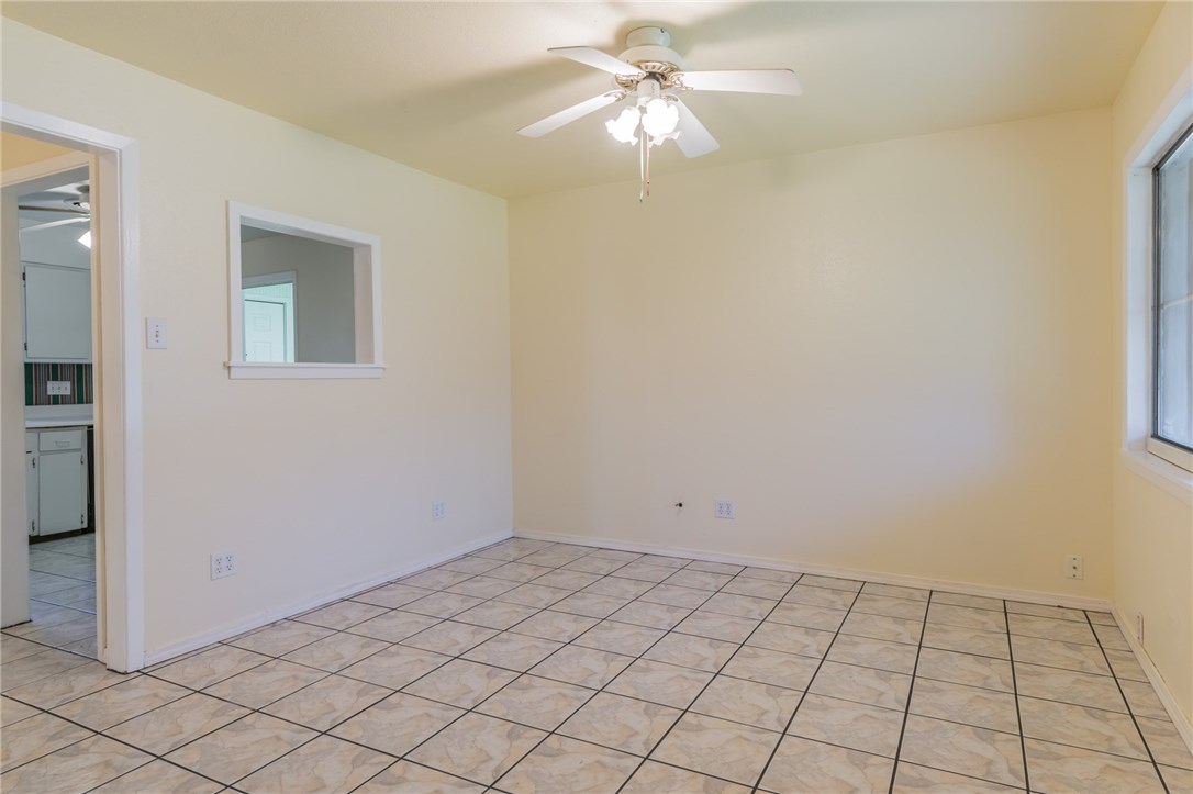 203 Taylor Street , Hutto, TX, 78634 | 5037236 | Realty Texas LLC
