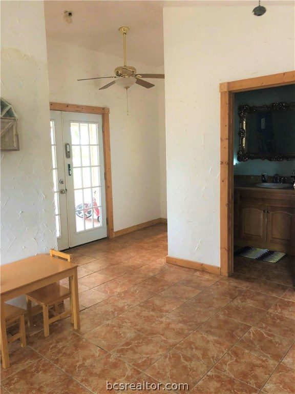928 OLD FRANKLIN HWY , Hearne, TX, 77859 | 18019146 | Realty Texas LLC