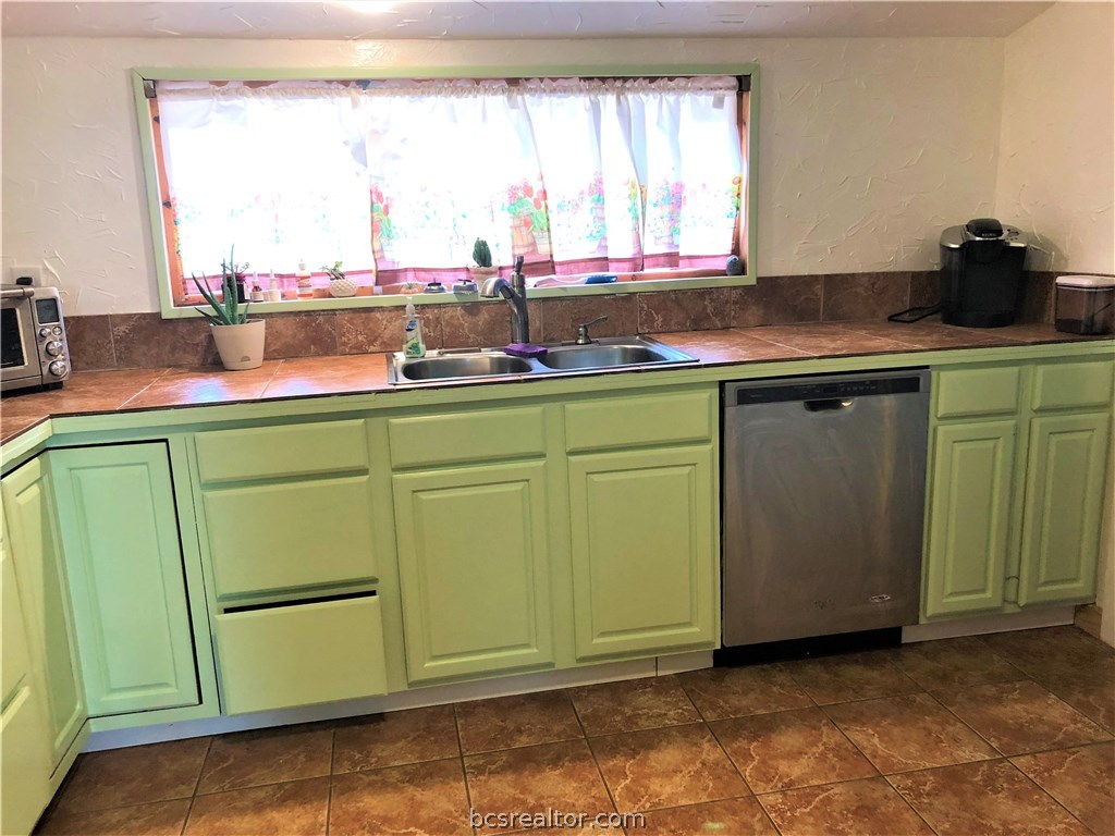 928 OLD FRANKLIN HWY , Hearne, TX, 77859 | 18019146 | Realty Texas LLC