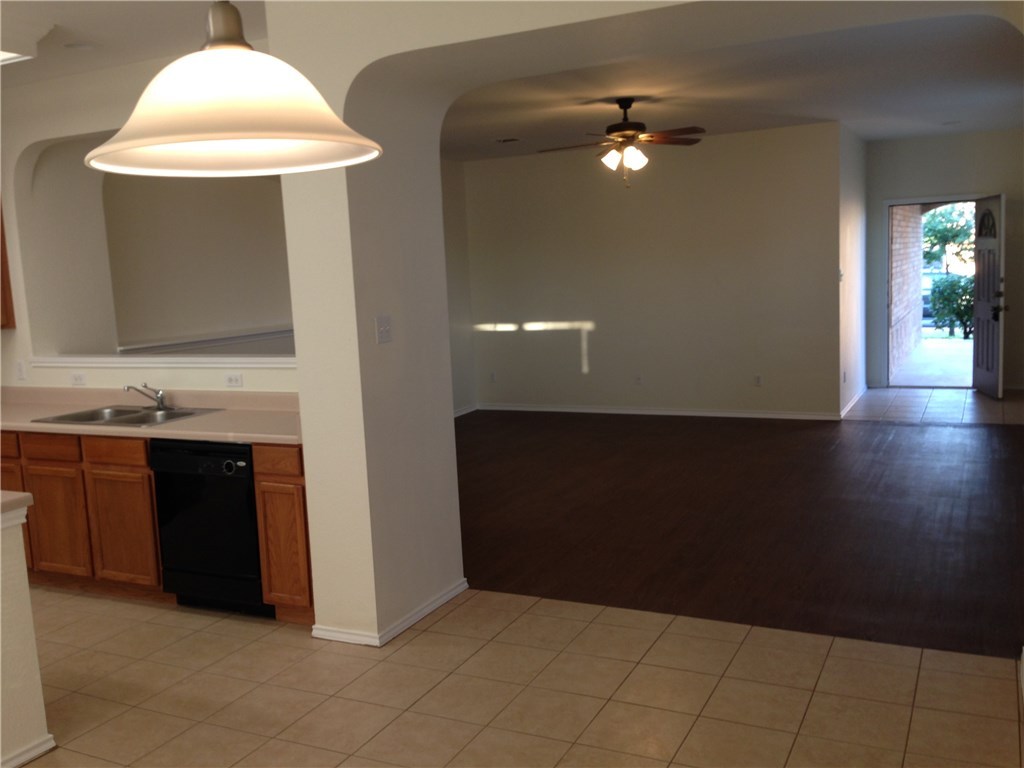 1812 Bayland Street , Round Rock, TX, 78664 | 7943313 | Realty Texas LLC