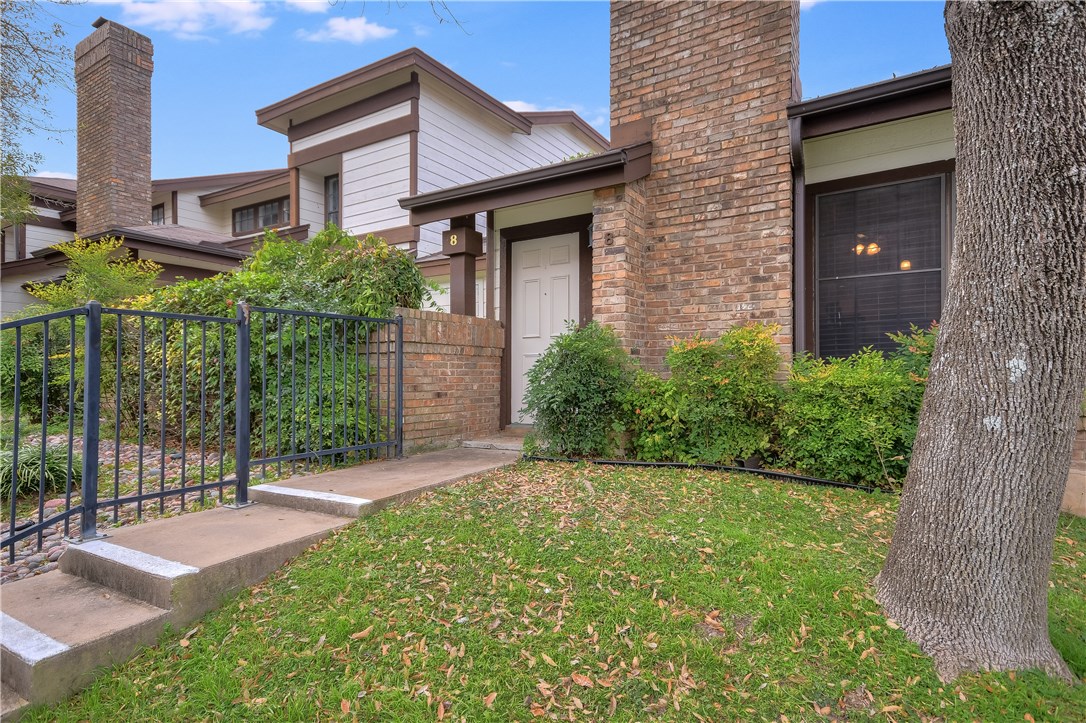 1748 Ohlen Road 8 , Austin, TX, 78757 | 3834480 | Realty Texas LLC