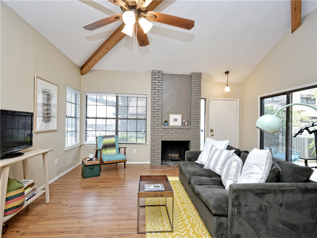 1748 Ohlen Road 8 , Austin, TX, 78757 | 3834480 | Realty Texas LLC