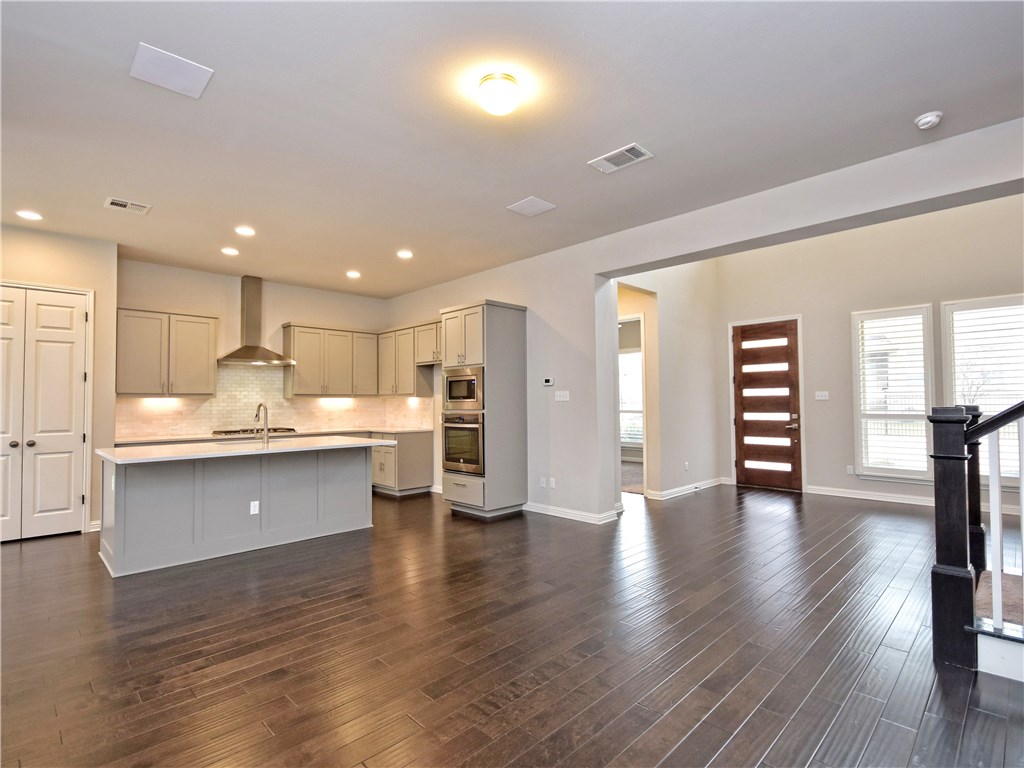 1316 Sarah Christine Lane , Austin, TX, 78717 | 9775137 | Realty Texas LLC