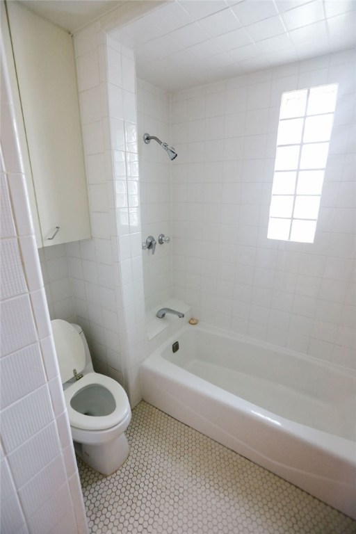 1509 W Saint Johns Avenue , Austin, TX, 78757 | 2353699 | Realty Texas LLC