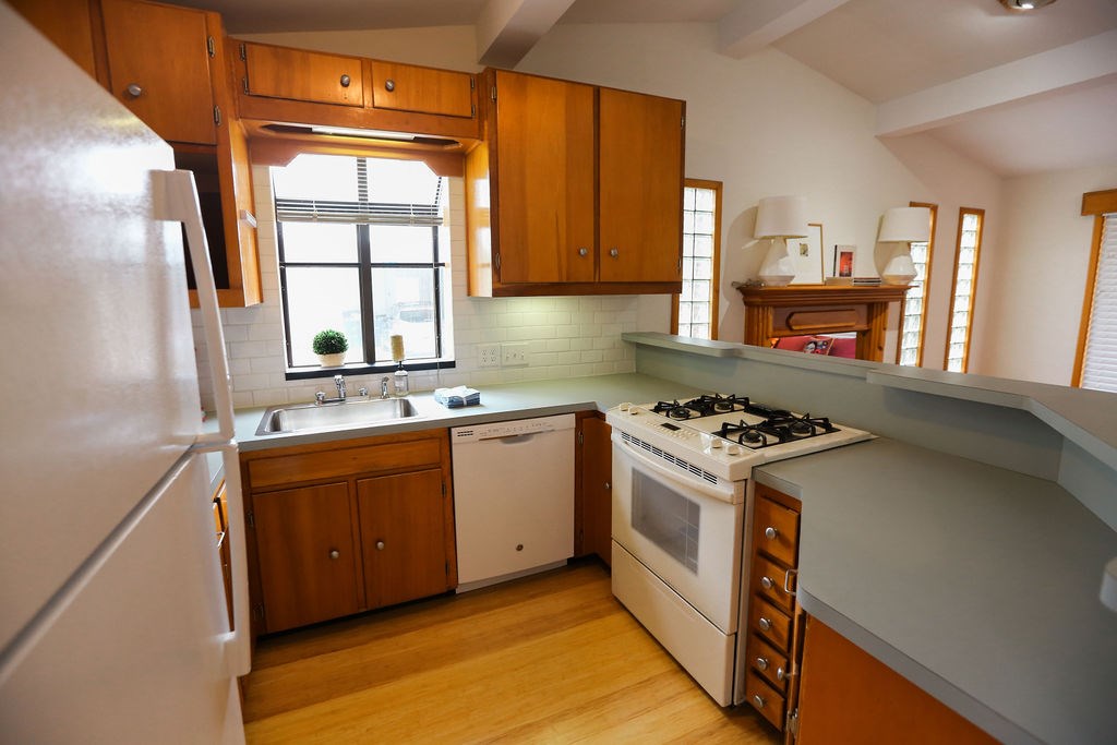 1509 W Saint Johns Avenue , Austin, TX, 78757 | 2353699 | Realty Texas LLC