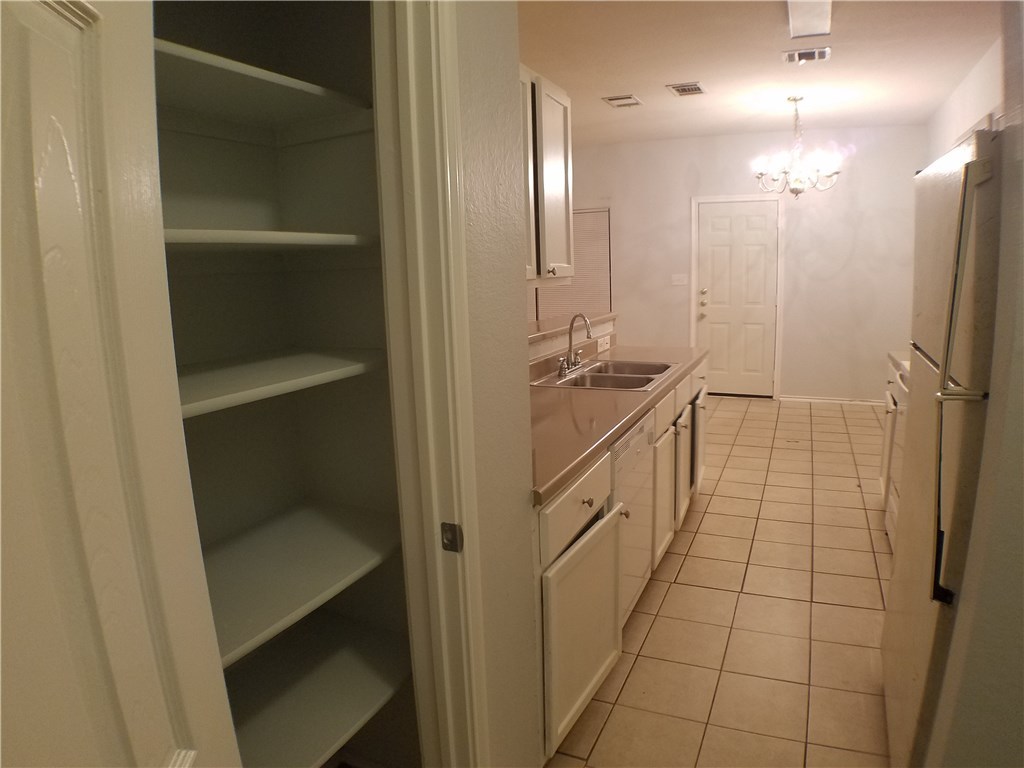 6702 Cannonleague B , Austin, TX, 78745 | 4983490 | Realty Texas LLC