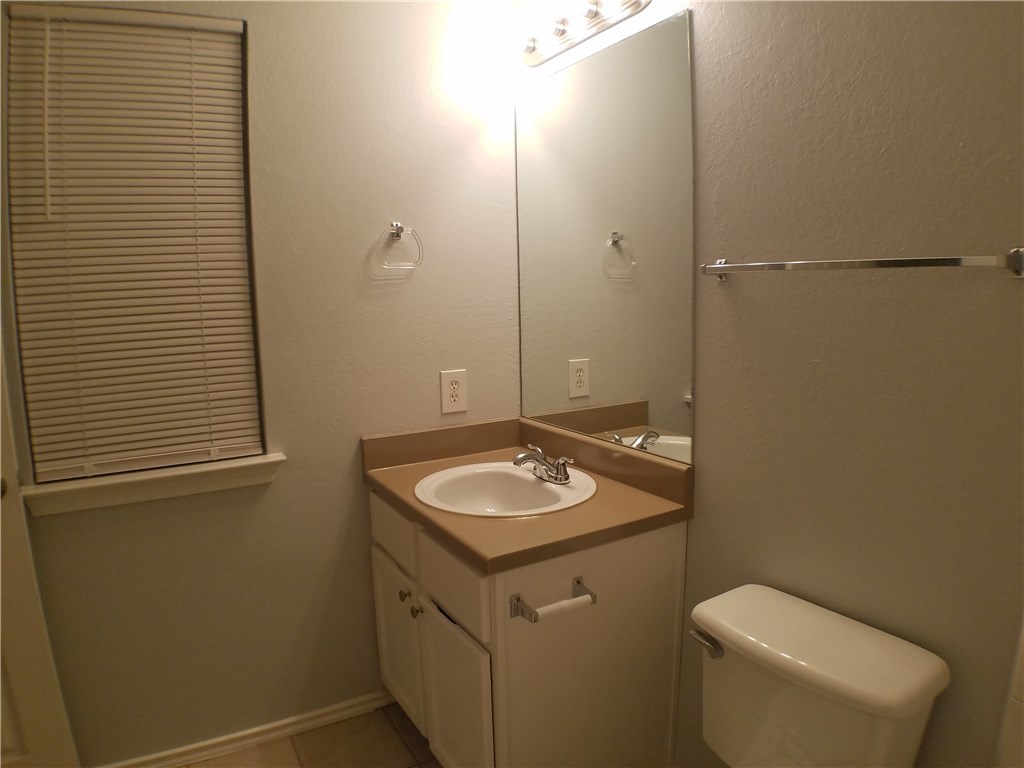 6702 Cannonleague B , Austin, TX, 78745 | 4983490 | Realty Texas LLC