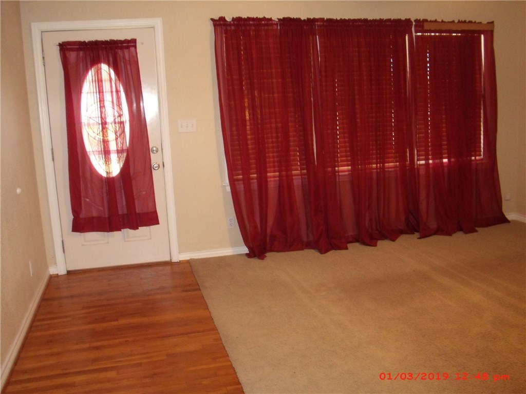 1219 N Avenue C , Elgin, TX, 78621 | 4391019 | Realty Texas LLC