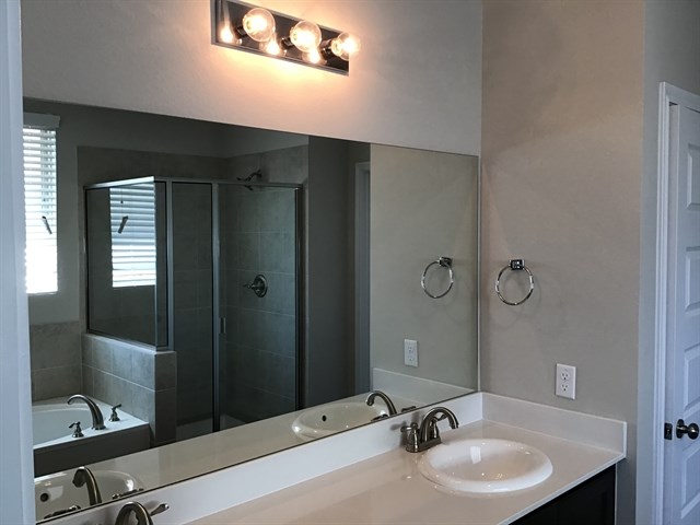 8109 Turnberry Lane , Austin, TX, 78744 | 9331297 | Realty Texas LLC