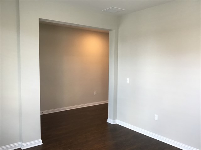 8109 Turnberry Lane , Austin, TX, 78744 | 9331297 | Realty Texas LLC