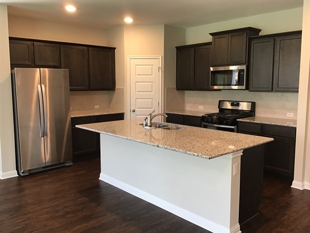 8109 Turnberry Lane , Austin, TX, 78744 | 9331297 | Realty Texas LLC