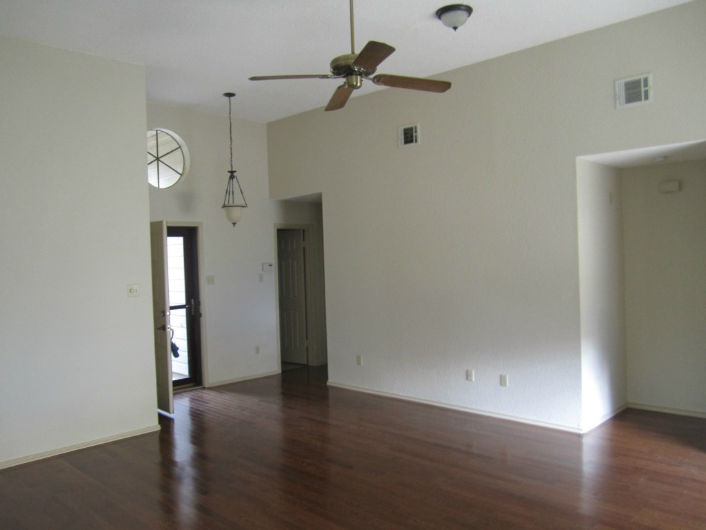 15719 DE PEER Avenue , Austin, TX, 78717 | 4512170 | Realty Texas LLC