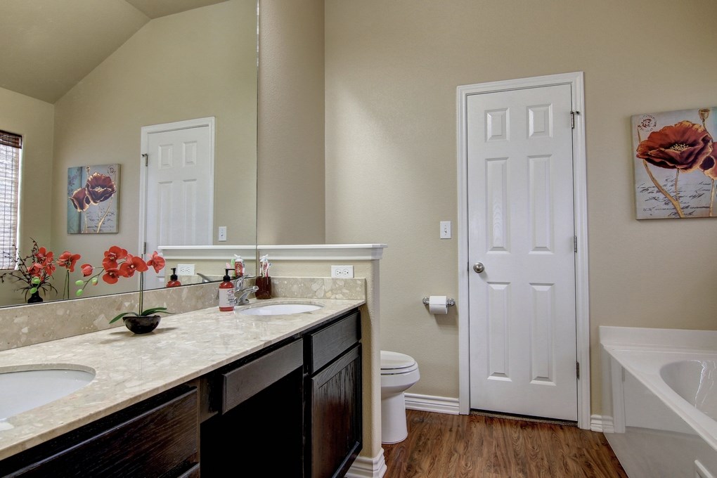 2906 Alta Gigonella , Corpus Christi, TX, 78415 | 338427 | Realty Texas LLC