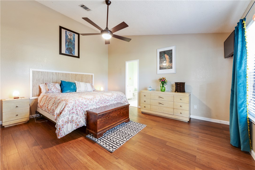 7428 Dallas Drive , Austin, TX, 78729 | 4140912 | Realty Texas LLC