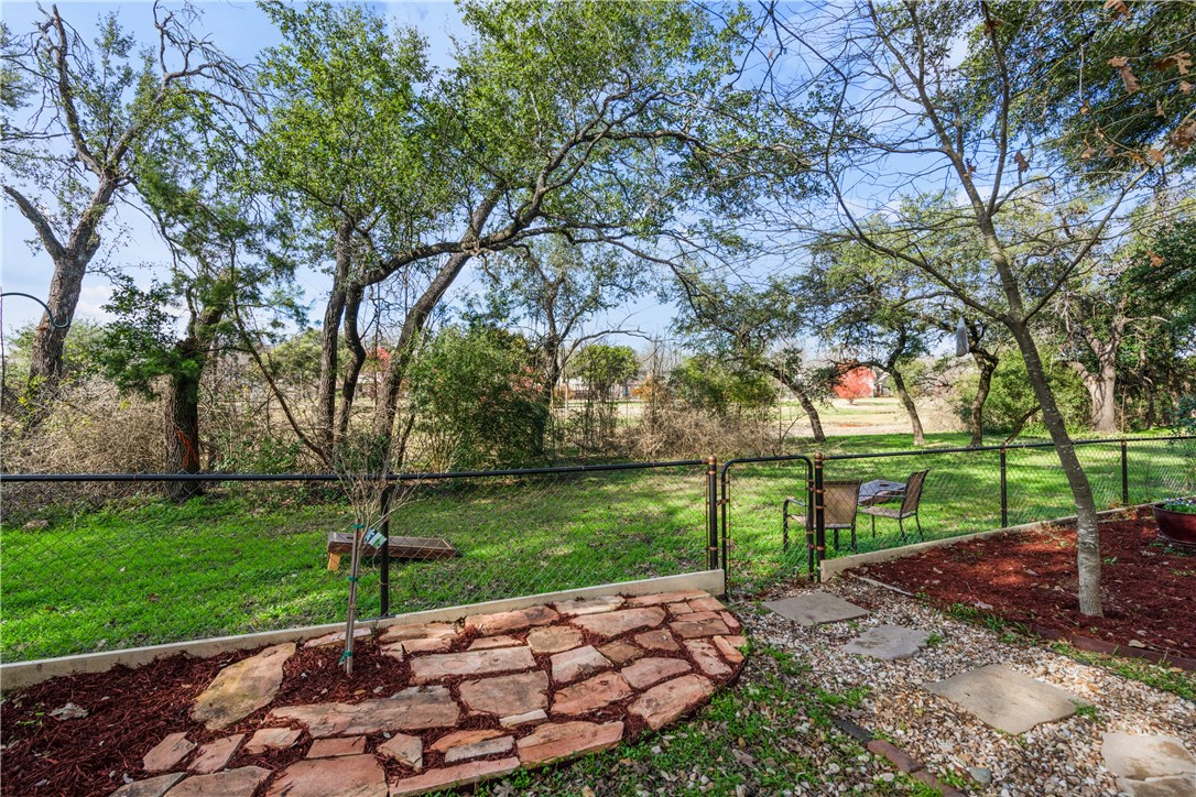 7428 Dallas Drive , Austin, TX, 78729 | 4140912 | Realty Texas LLC