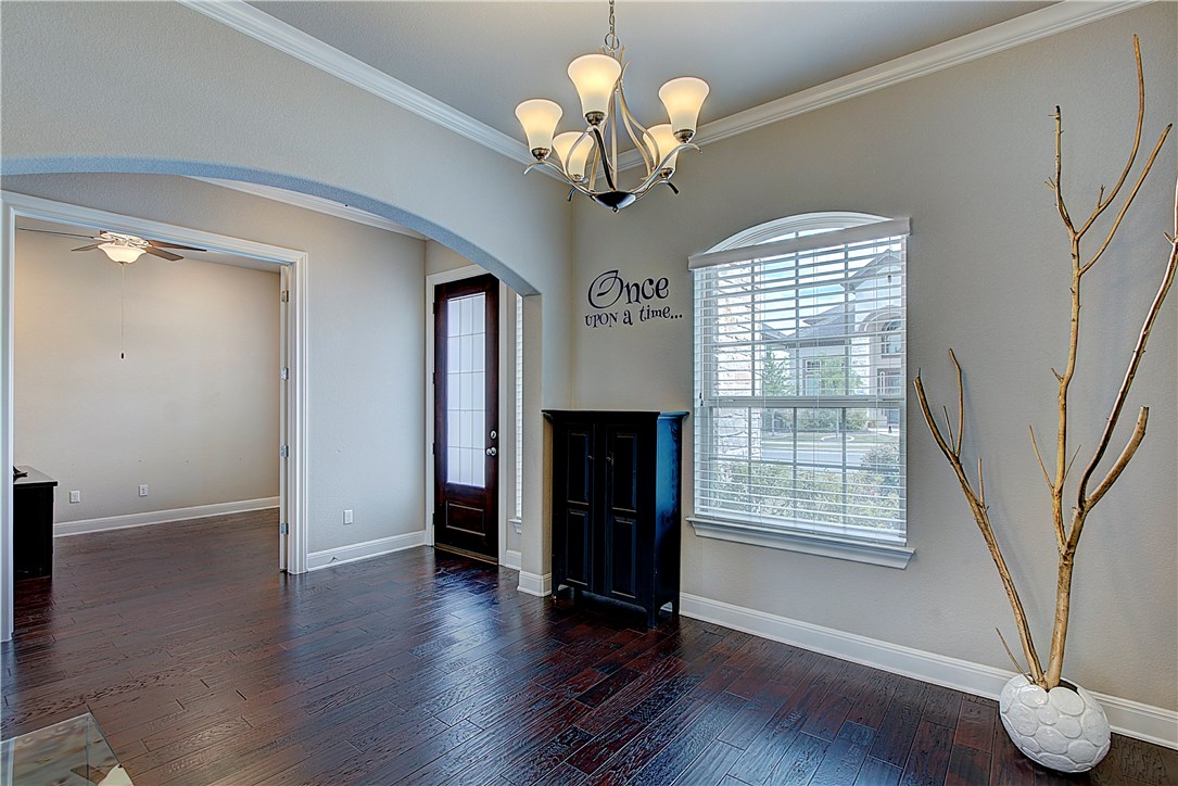 12107 Crest Top Bend , Austin, TX, 78732 | 5986114 | Realty Texas LLC