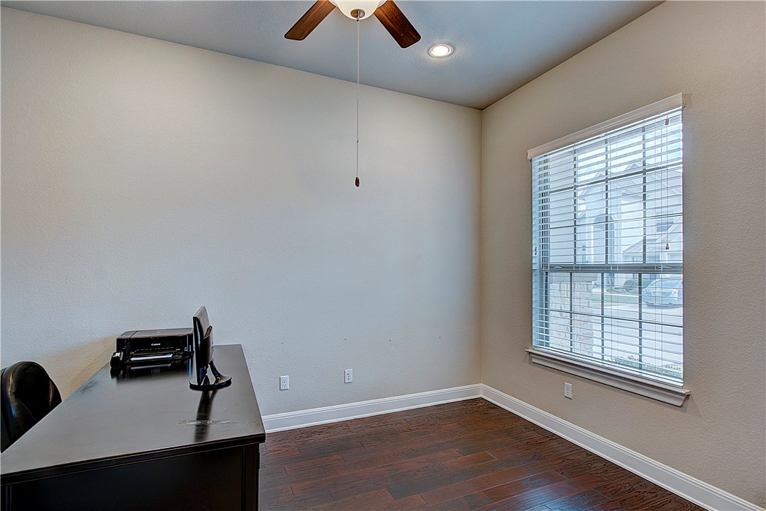 12107 Crest Top Bend , Austin, TX, 78732 | 5986114 | Realty Texas LLC