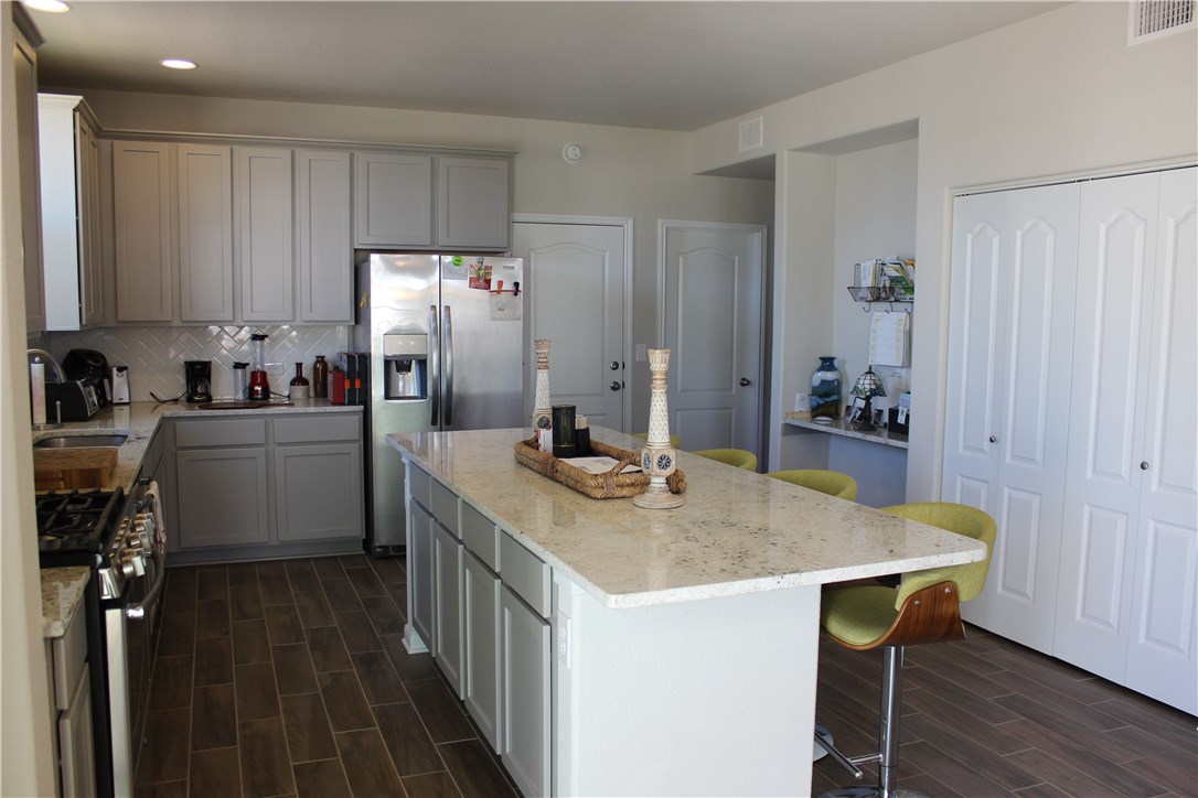 1316 Nevarez , Kyle, TX, 78640 | 5105658 | Realty Texas LLC
