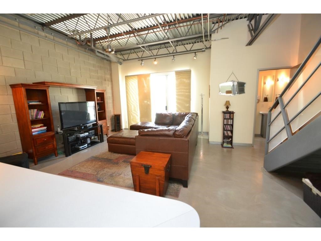 4801 S Congress Avenue F3 , Austin, TX, 78745 | 4801885 | Realty Texas LLC