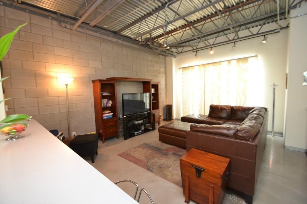 4801 S Congress Avenue F3 , Austin, TX, 78745 | 4801885 | Realty Texas LLC